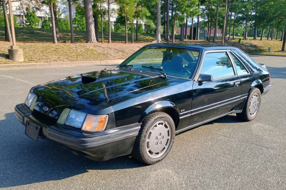 1986 Ford Fox-Body Mustang sold for $11,250