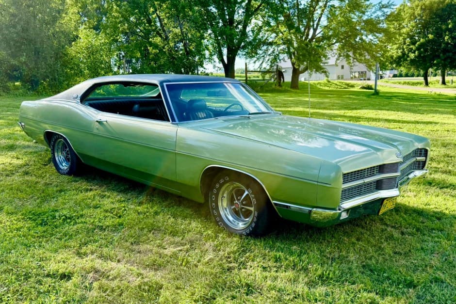 1969 Ford Galaxie sold for $17,000