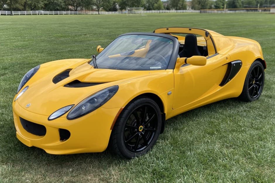 2005 Lotus Elise sold for $49,000