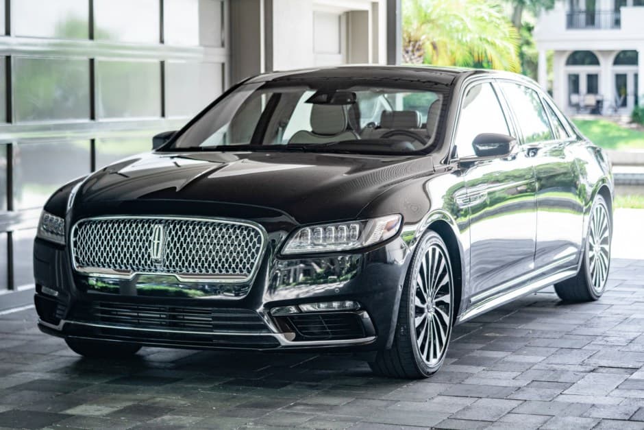 2019 Lincoln Continental (2017-2020) sold for $110,000