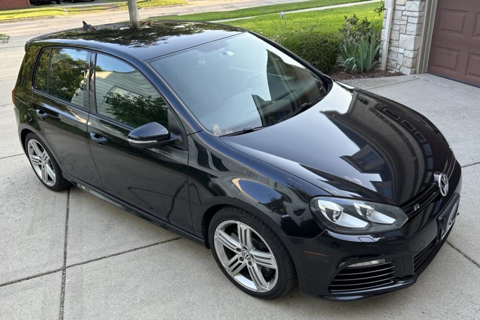 2012 Volkswagen Golf R sold for $21,000