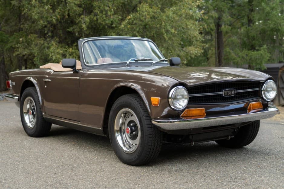 1970 Triumph TR6 sold for $18,000