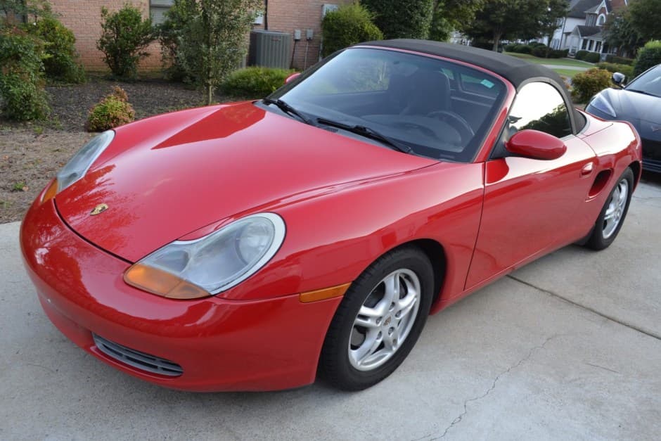 1999 Porsche 986 Boxster sold for $15,000