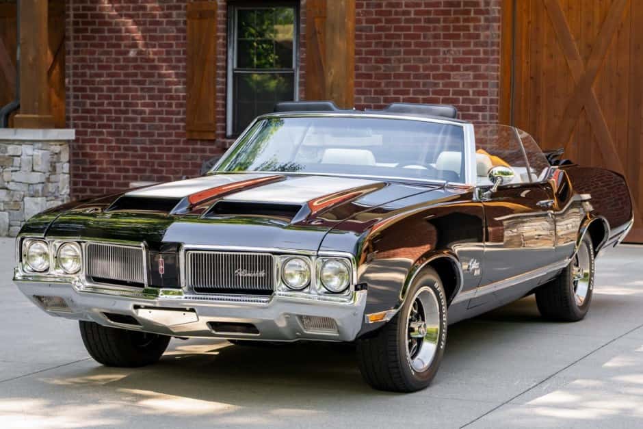 1970 Oldsmobile Cutlass sold for $62,500