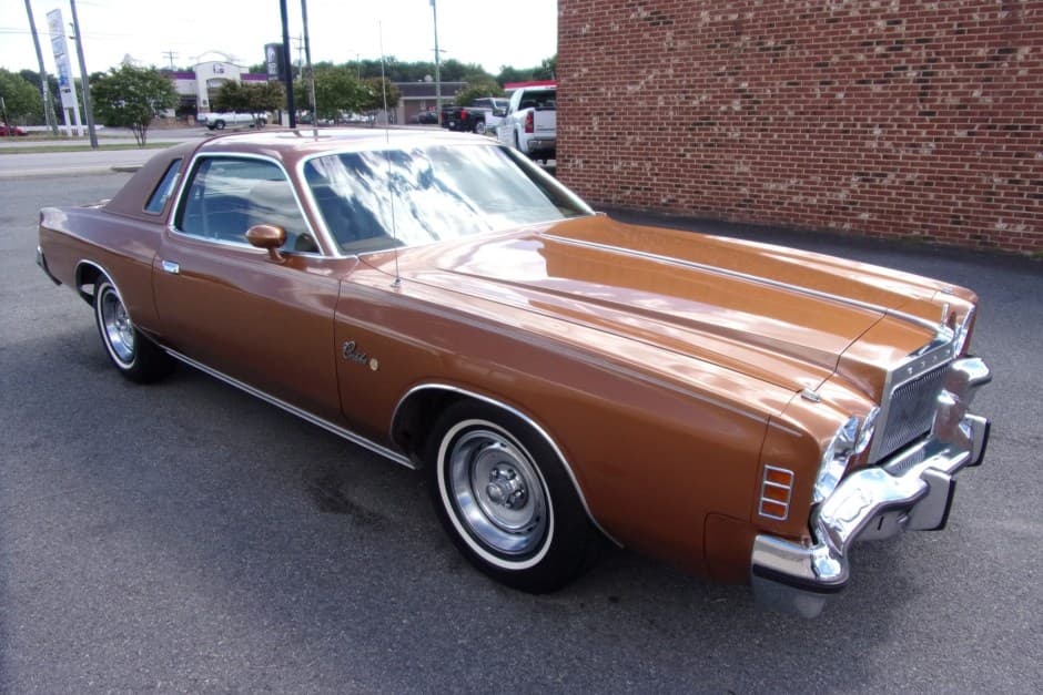 1976 Chrysler Cordoba sold for $9,000