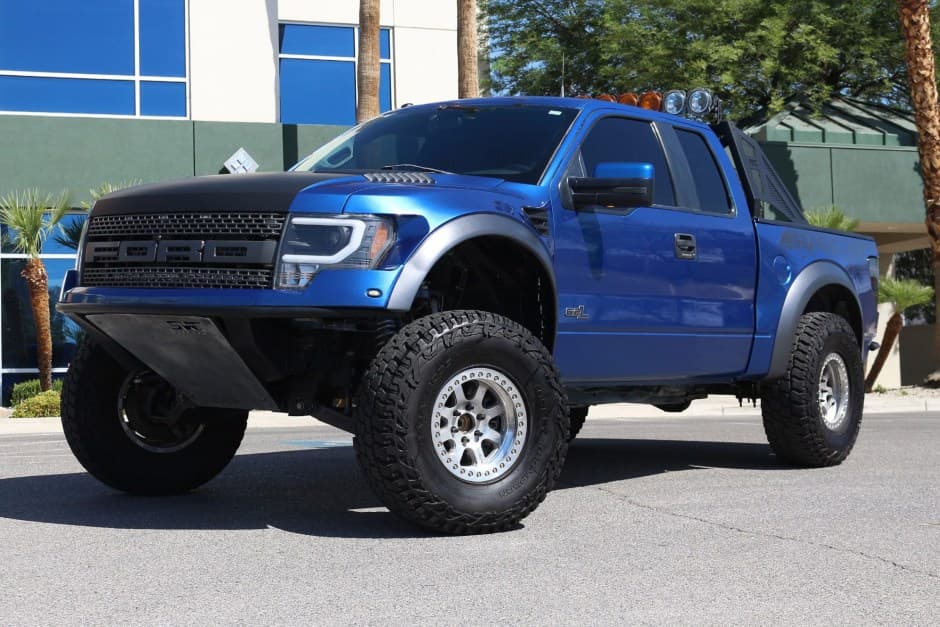 2012 Ford F-150 Raptor sold for $25,300