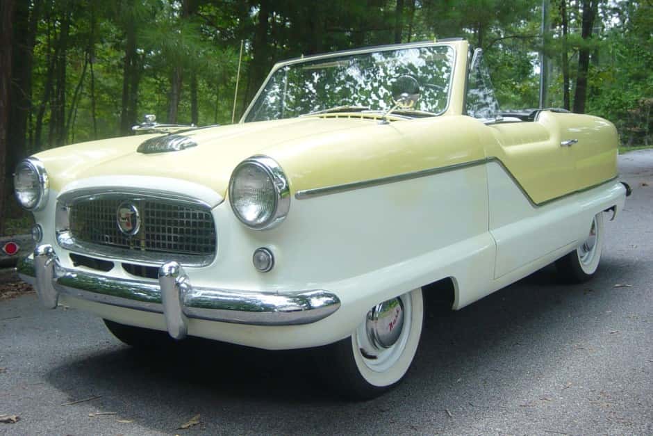 1957 Nash Metropolitan sold for $8,200