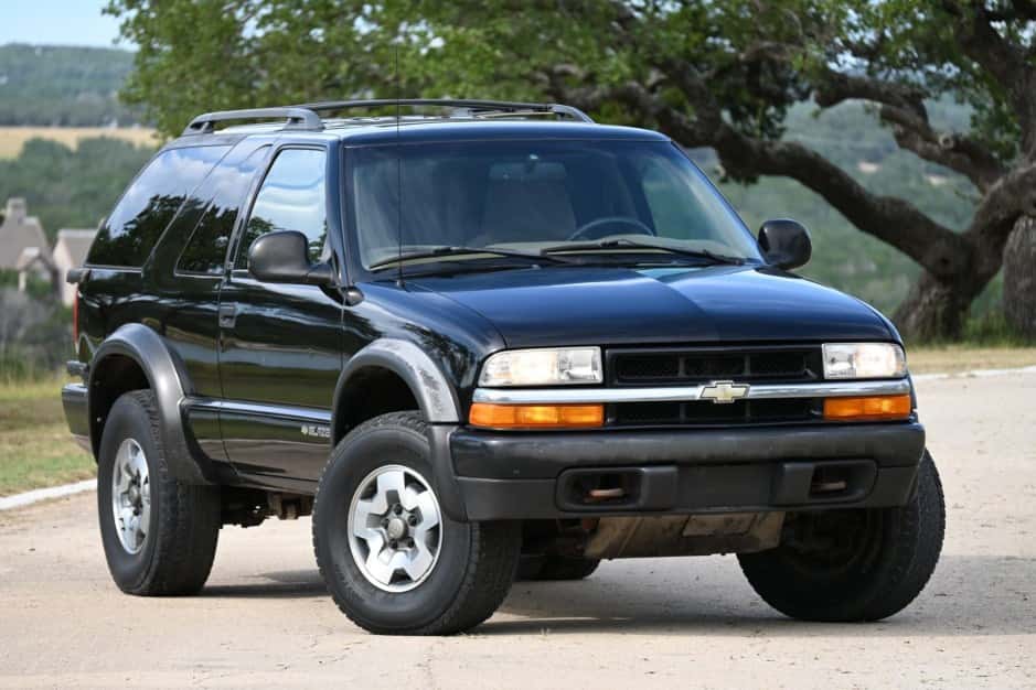 1998 Chevrolet Blazer 1995-2004 sold for $8,100