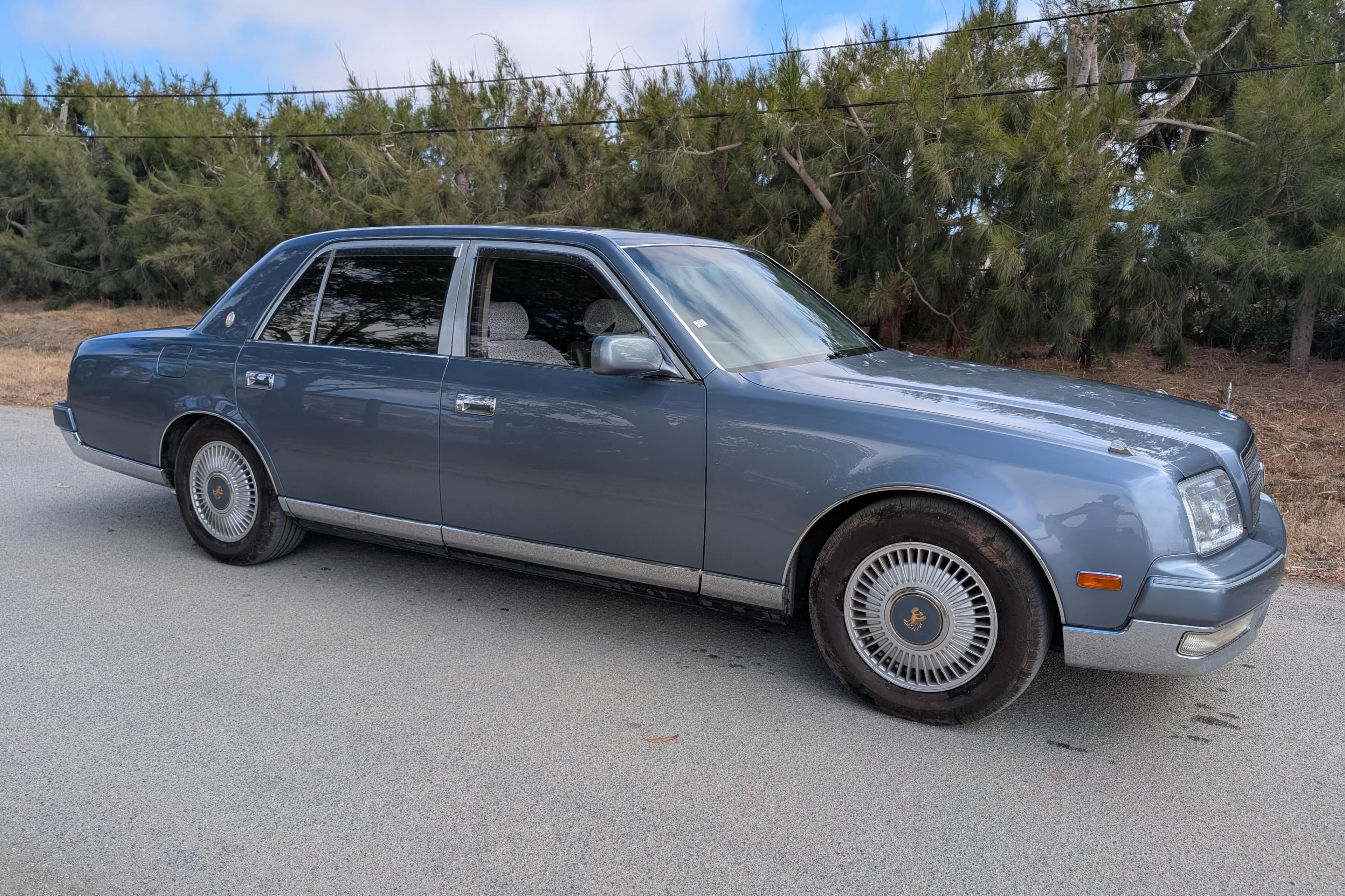 1997 Toyota Century sold for $12,200