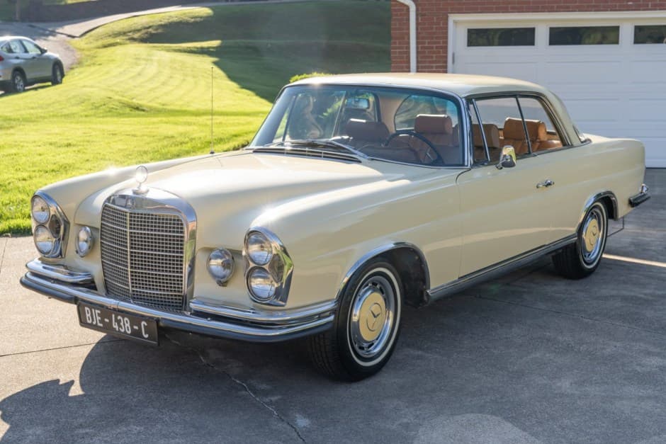 1965 Mercedes-Benz W111 Coupe & Cabriolet sold for $13,200