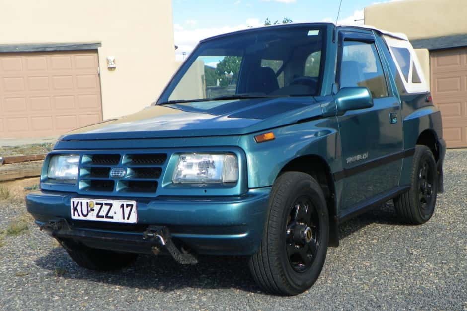 1996 Geo Tracker/Suzuki Sidekick sold for $12,000