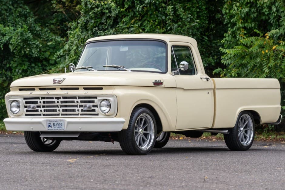 1964 Ford F-Series 1961-1966 sold for $14,755