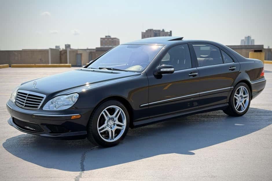 2006 Mercedes-Benz W220 S-Class sold for $13,550