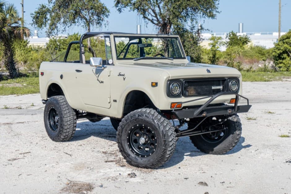 1970 International Harvester Scout 800A sold for $47,724