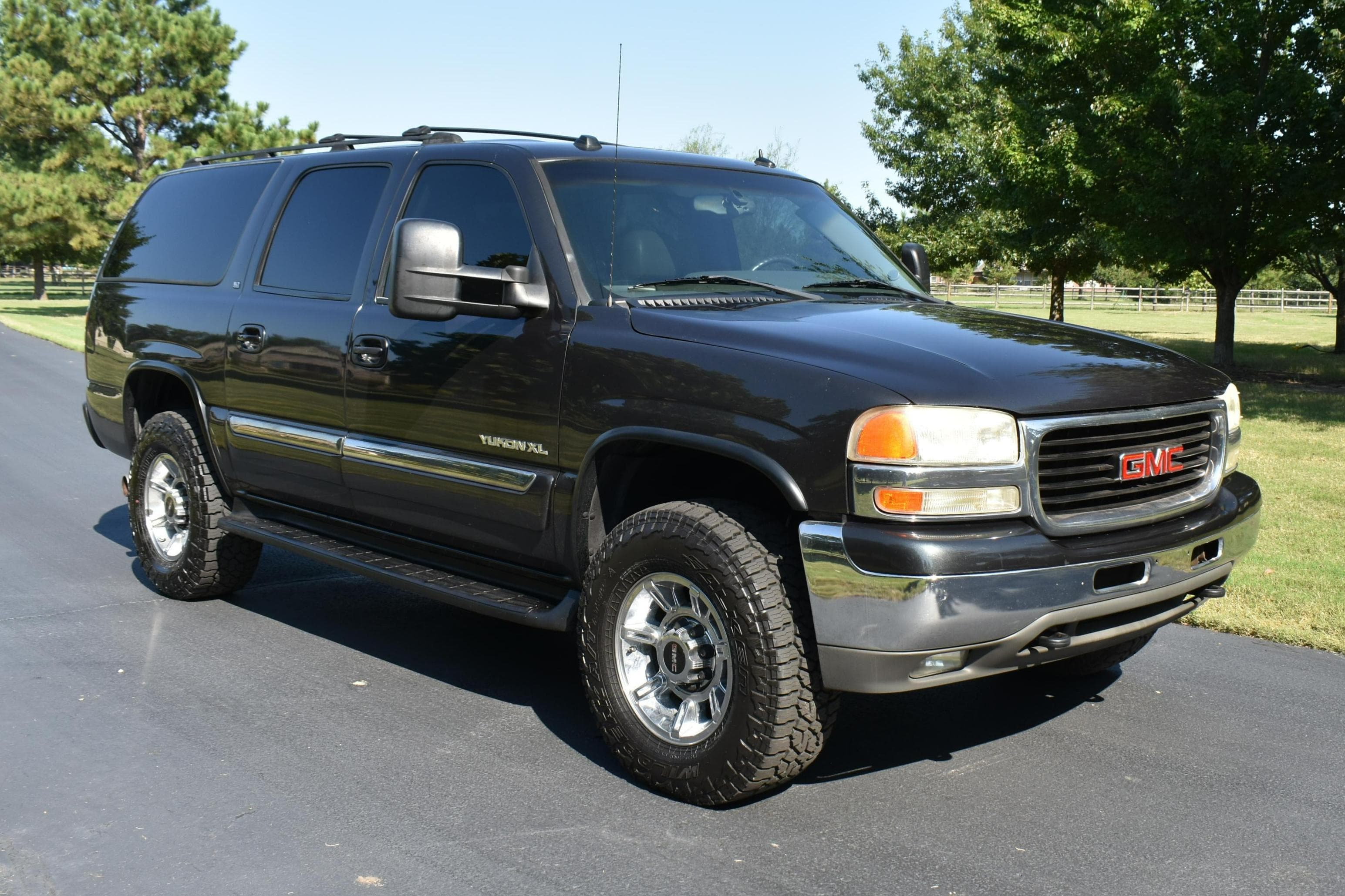 2004 GMC Yukon sold for $24,250