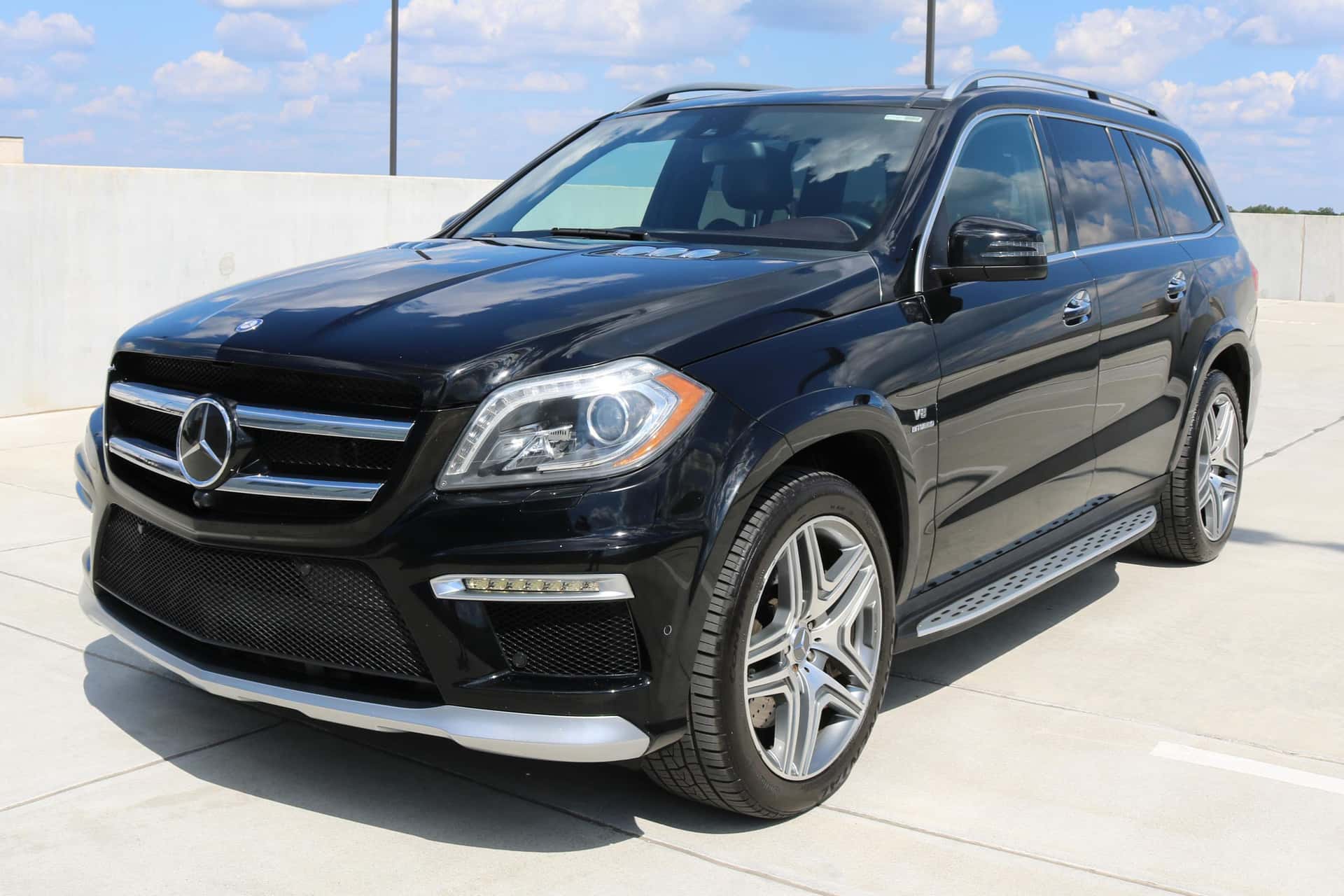2016 Mercedes-Benz GL AMG sold for $13,900