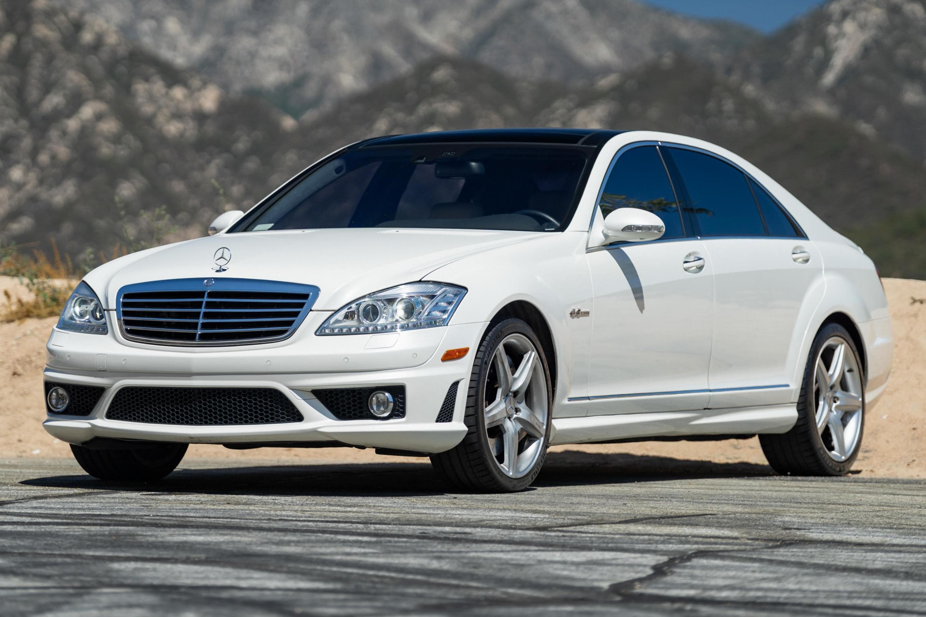 2008 Mercedes-Benz S-Class AMG sold for $17,000