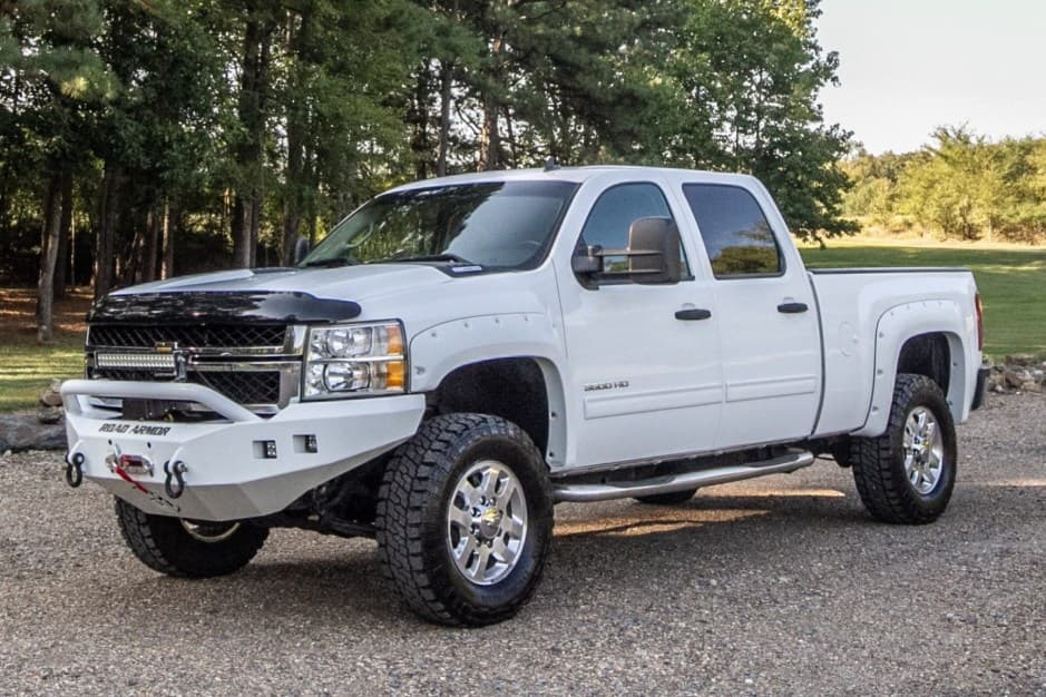 2013 Chevrolet Silverado GMT900 Heavy Duty (2007-2014) sold for $25,350