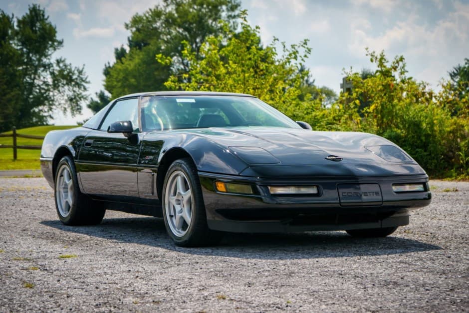 1995 Chevrolet Corvette C4 ZR-1 sold for $35,000