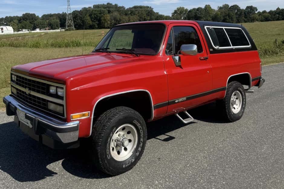 1991 Chevrolet K5 Blazer 1973-1991 sold for $18,500