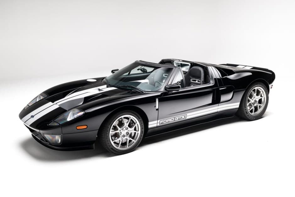 2005 Ford GT 1st Generation sold for $648,000