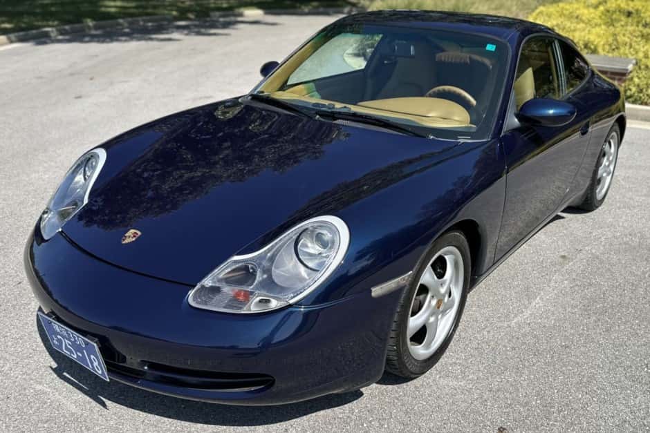 1998 Porsche 996 911 (Non-Turbo/GT2/GT3) sold for $34,000