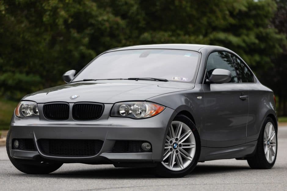 2011 BMW E82/E88 1-Series sold for $16,500