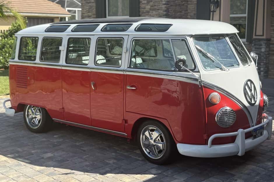 1973 Volkswagen Split-Window Bus sold for $30,500