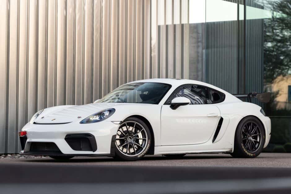 2020 Porsche Cayman GT4 sold for $121,000