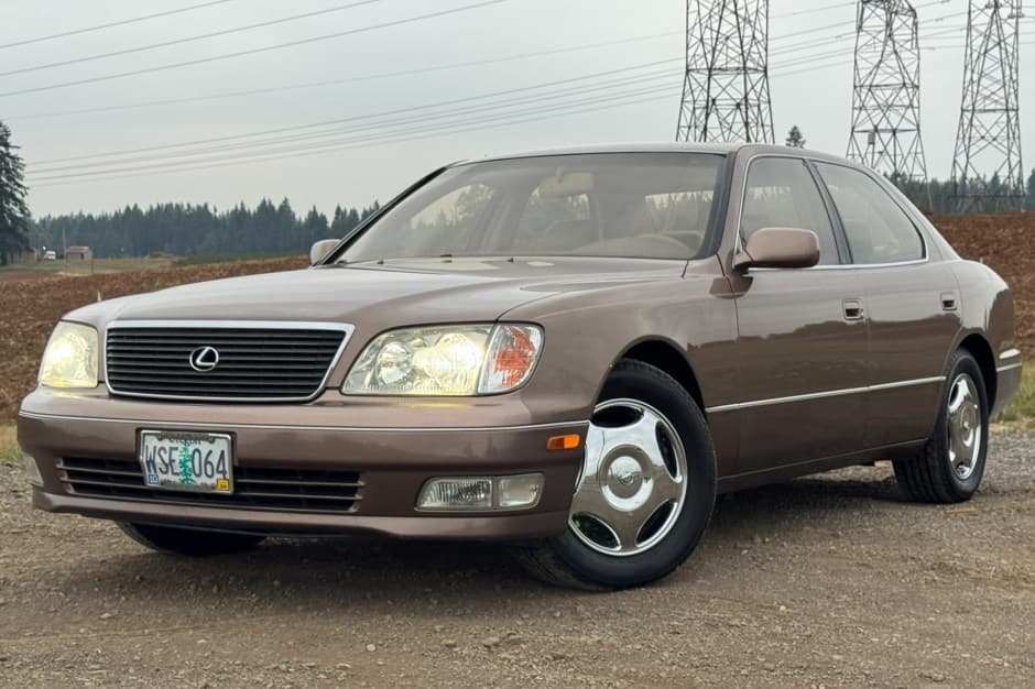 1999 Lexus LS Sedan sold for $6,000