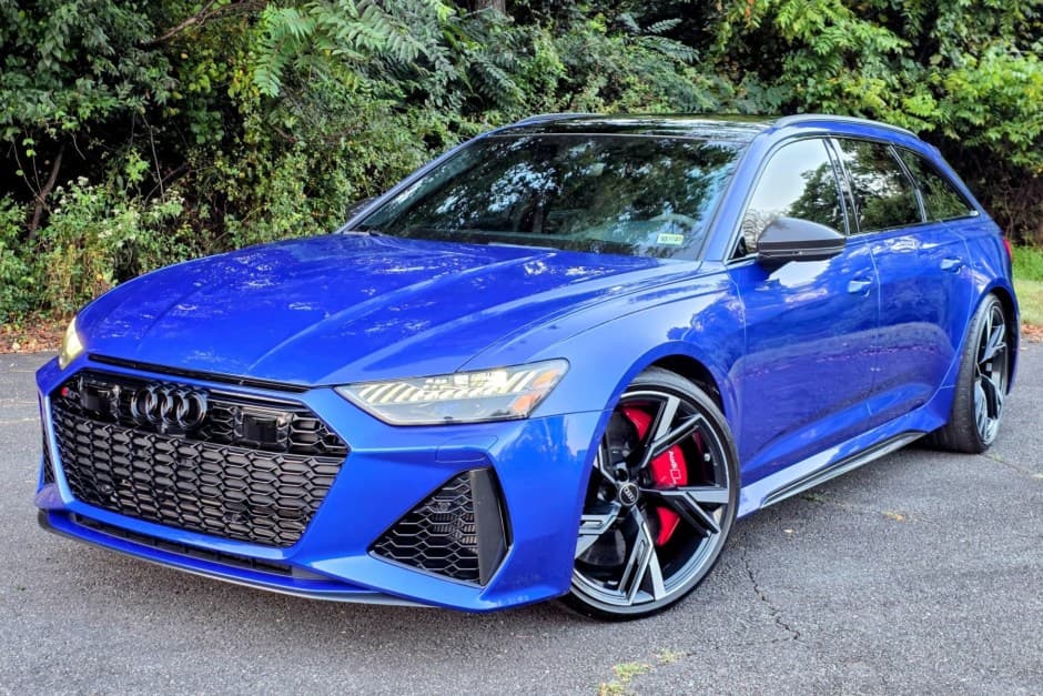 2022 Audi C8 RS6 sold for $100,001