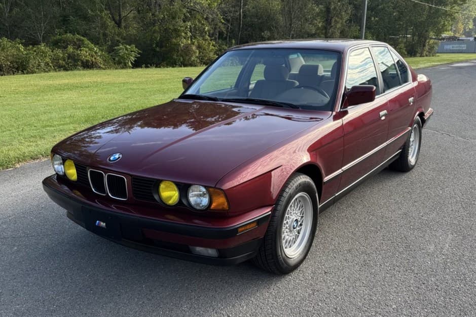 1992 BMW E34 5-Series sold for $11,250