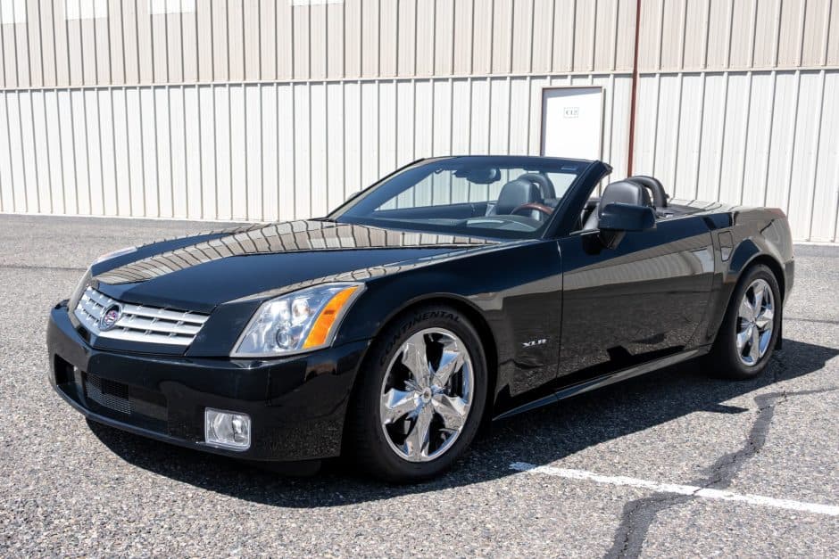 2005 Cadillac XLR sold for $15,750