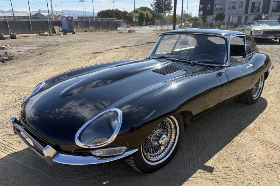 1964 Jaguar XKE Series I sold for $53,500