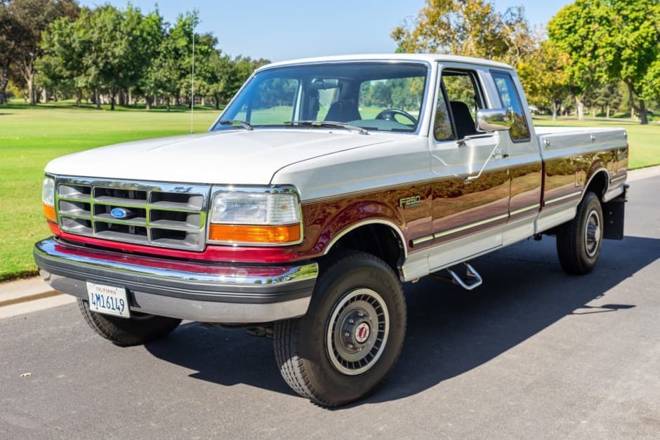 1992 Ford F-Series 1992-1997 sold for $17,750