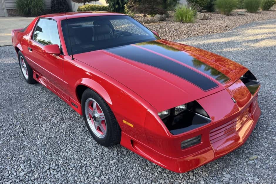 1992 Chevrolet Camaro 3rd Generation 1982-1992 sold for $0
