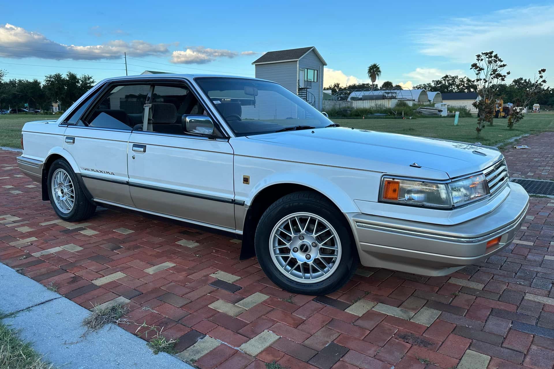 1987 Nissan Maxima sold for $7,300