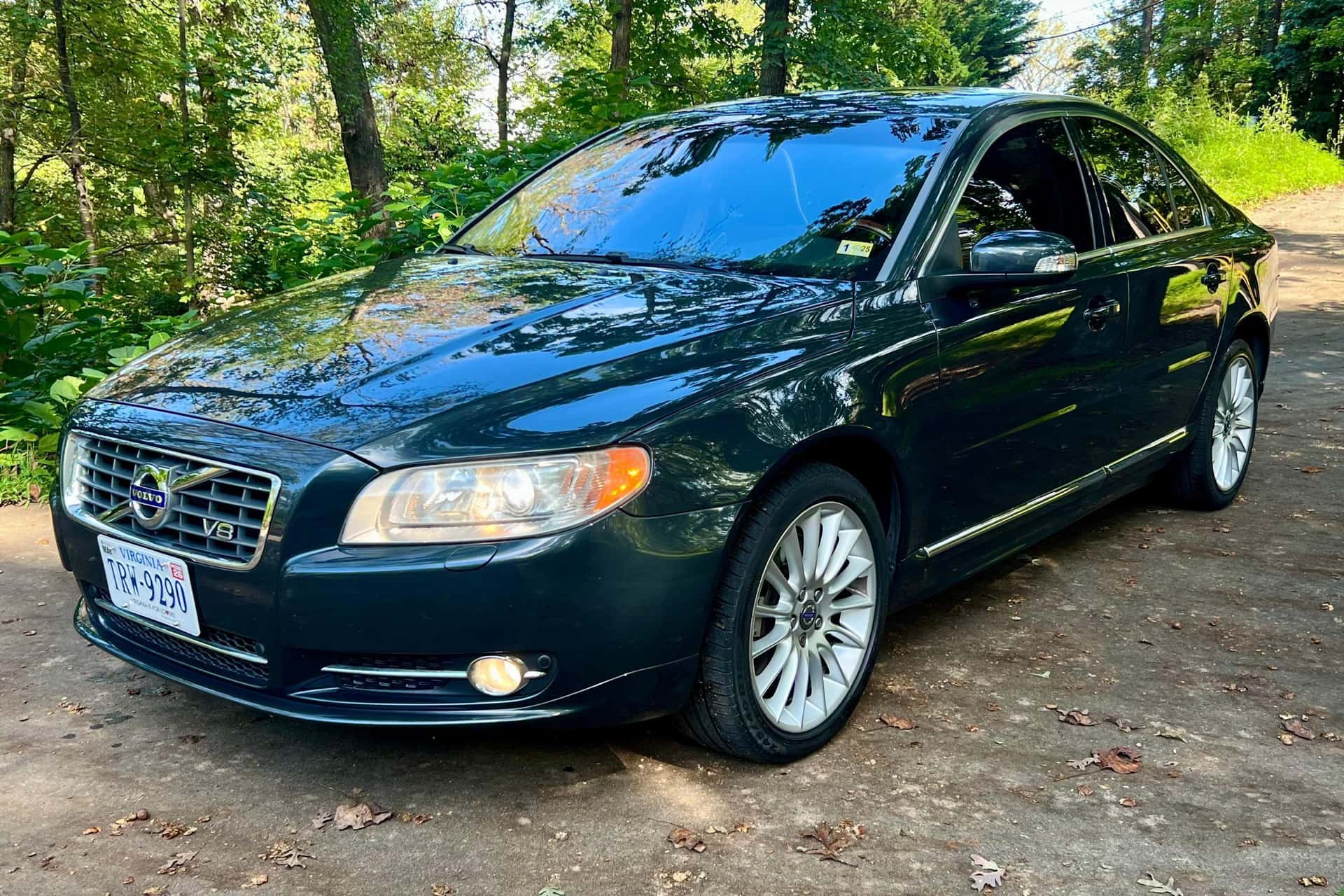 2010 Volvo S80 sold for $17,450