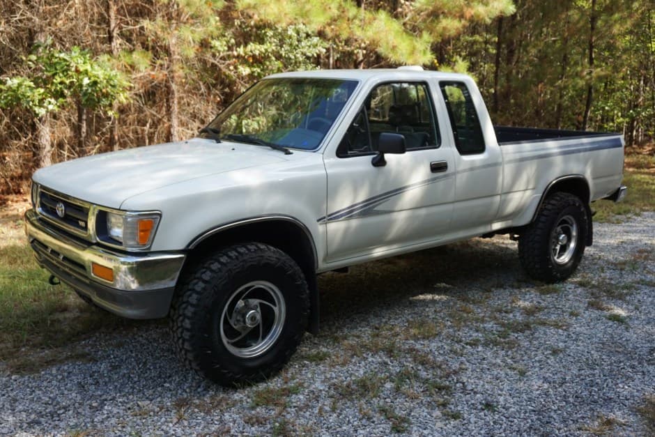 1994 Toyota Pickup (N80/90/100/110 1989-1997) sold for $20,500