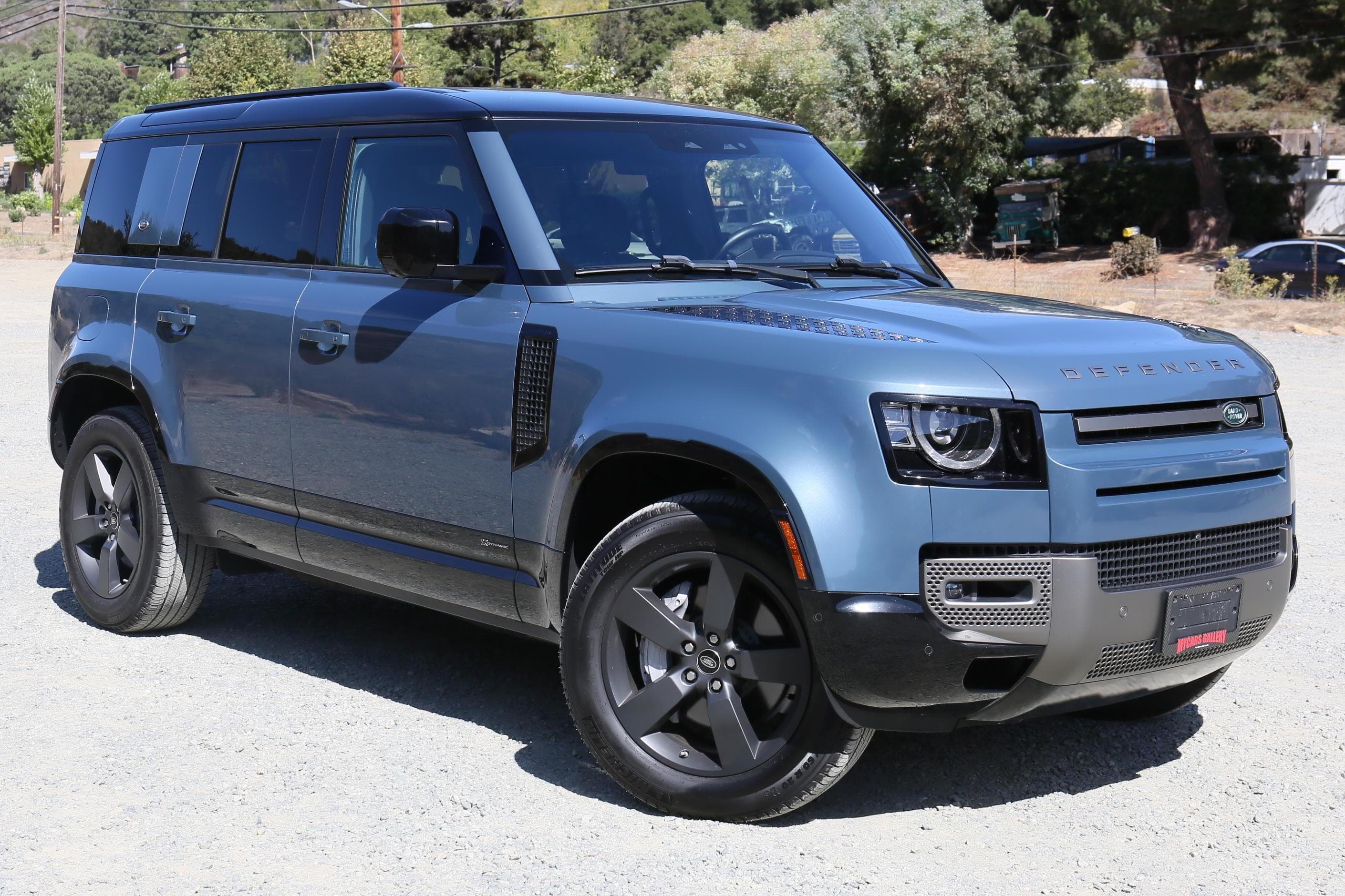 2021 Land Rover Defender sold for $41,500