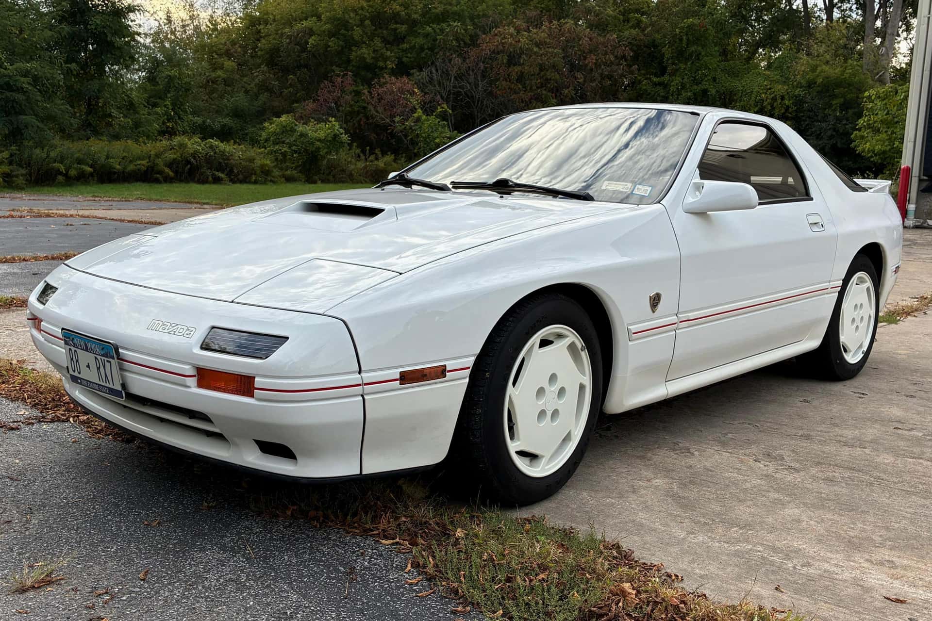 1988 Mazda FC RX-7 sold for $29,000