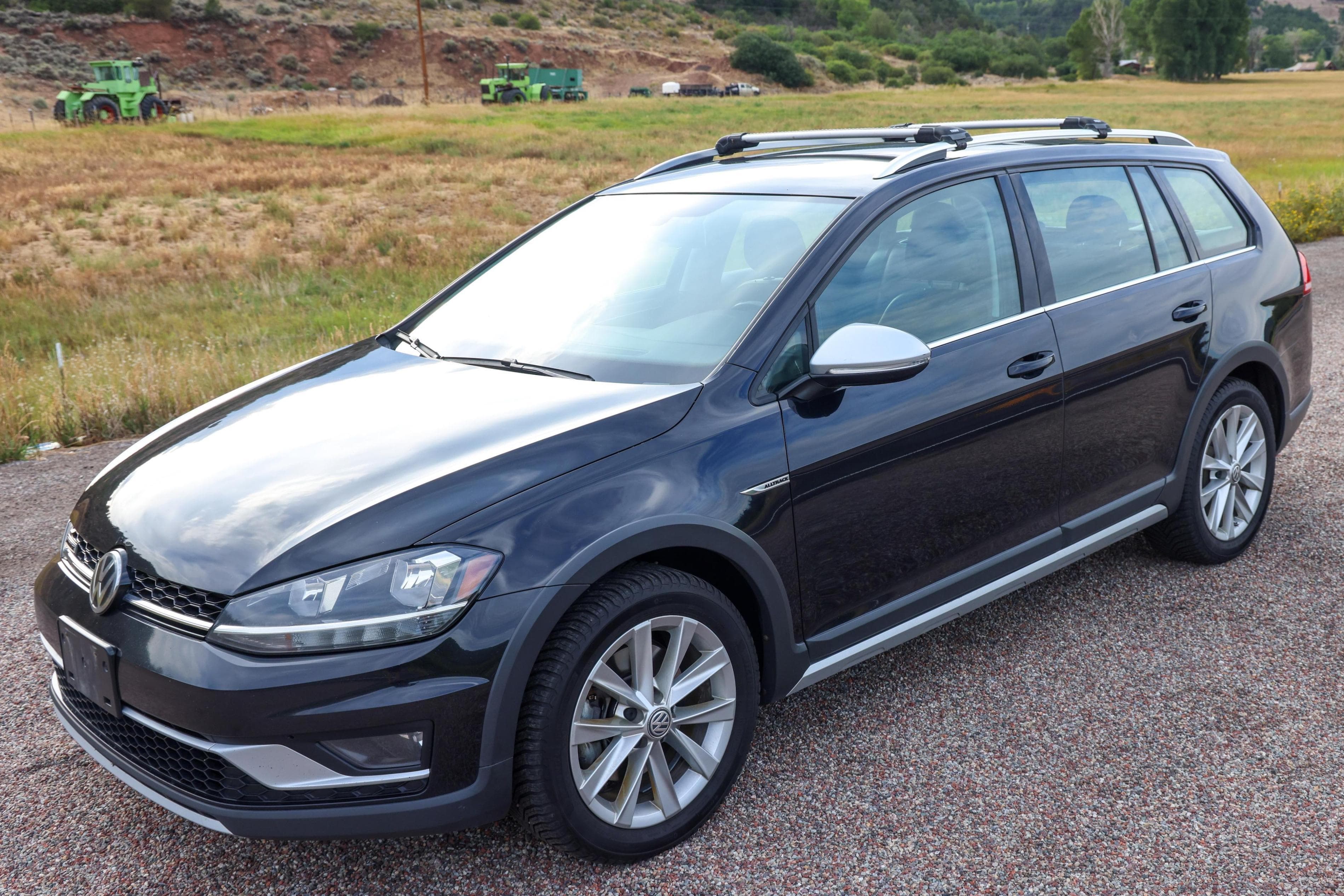2019 Volkswagen Golf sold for $16,500