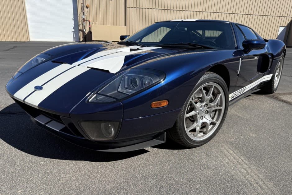 2006 Ford GT 1st Generation sold for $456,000