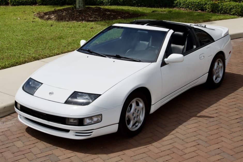 1993 Nissan Z32 300ZX sold for $25,000