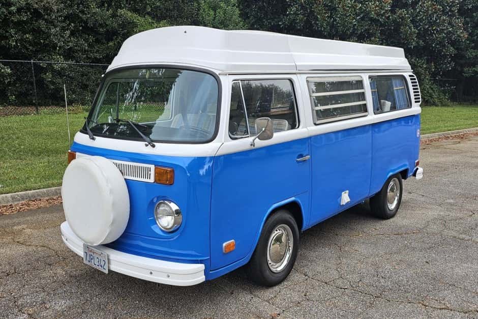 1973 Volkswagen Bay-Window Camper sold for $21,000