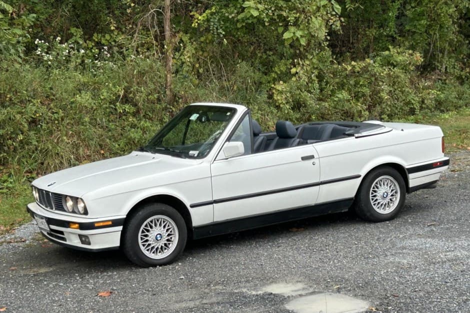 1992 BMW E30 3-Series Convertible sold for $8,750