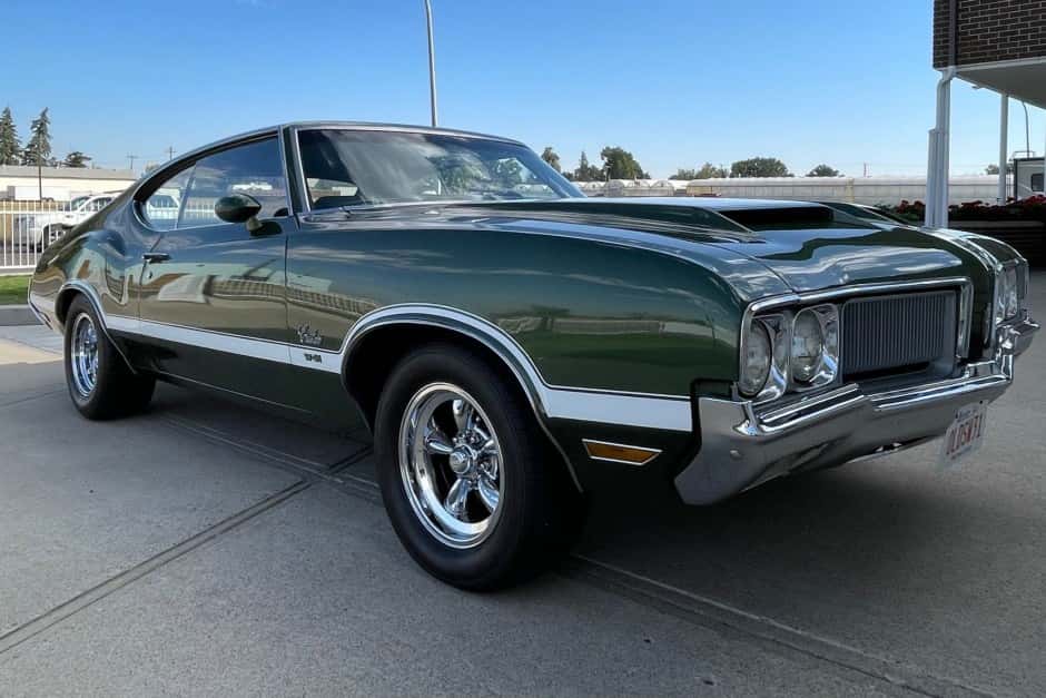 1970 Oldsmobile Cutlass sold for $48,750