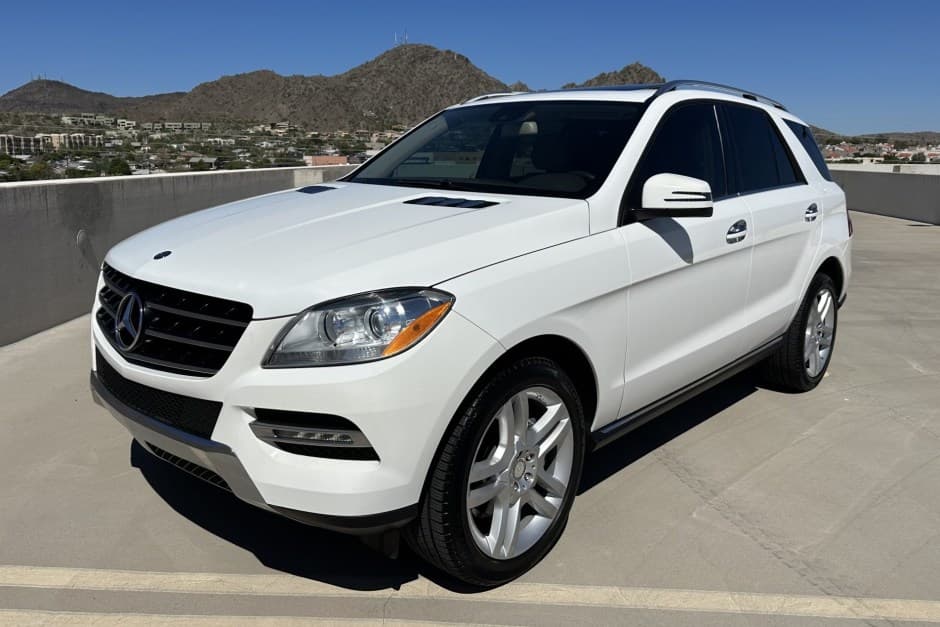 2014 Mercedes-Benz M-Class & GLE-Class sold for $9,300