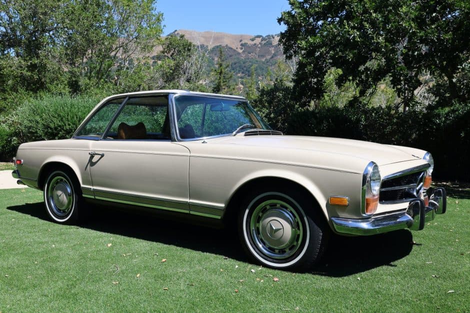 1971 Mercedes-Benz W113 SL sold for $86,500