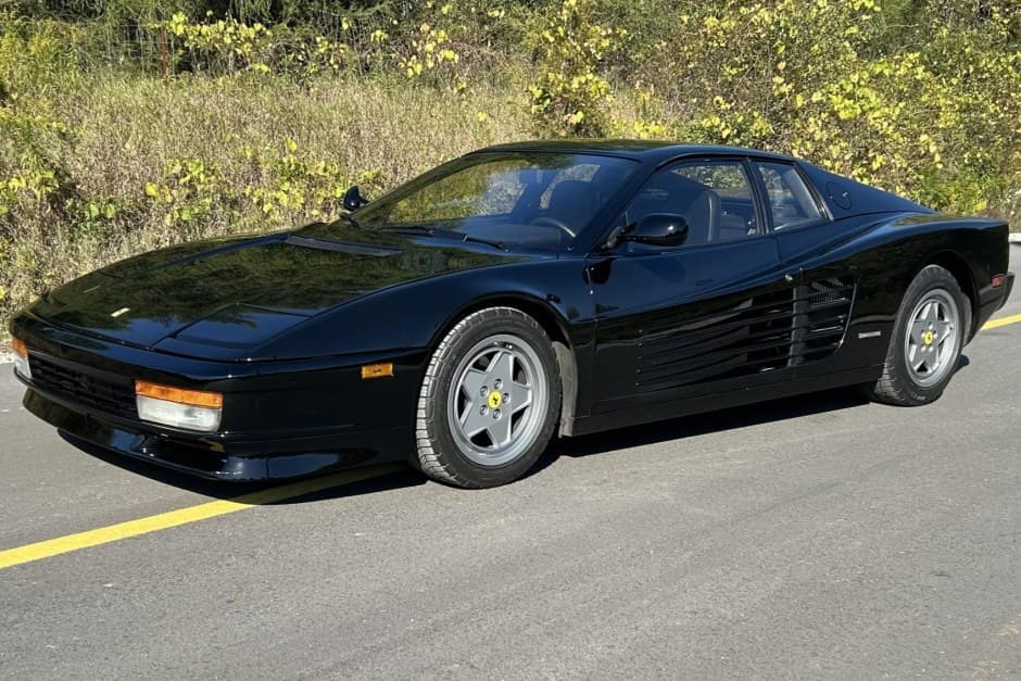 1990 Ferrari Testarossa sold for $155,500